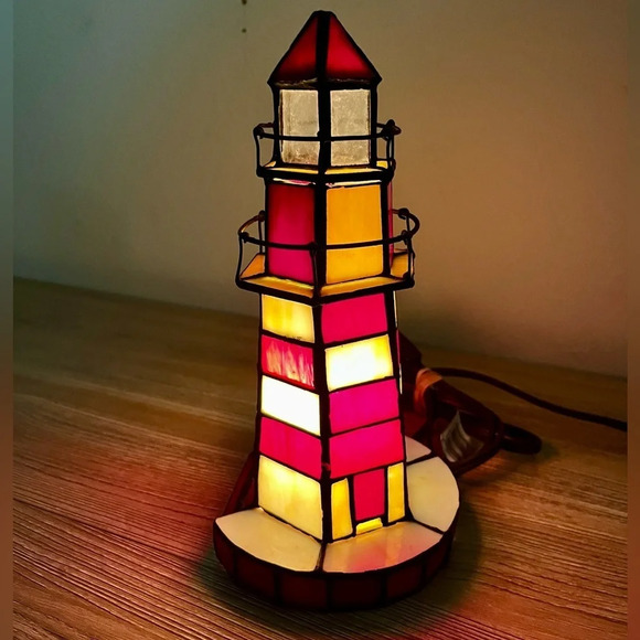 Vintage Stained Glass Lighthouse Night Light Tabletop Tiffany Style - Picture 2 of 12